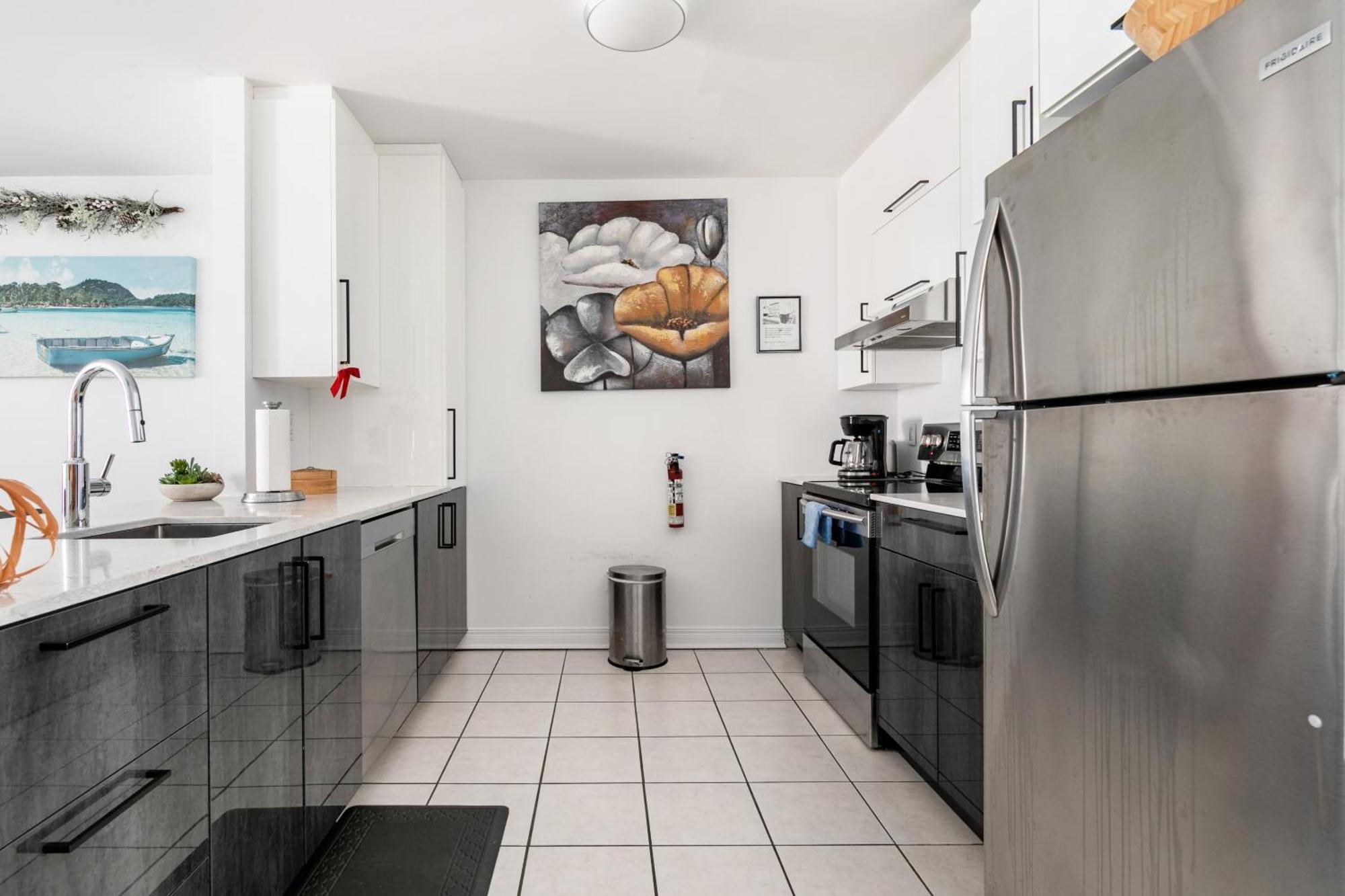 Luxueux Condo Au Coeur De Quebec! Екстериор снимка
